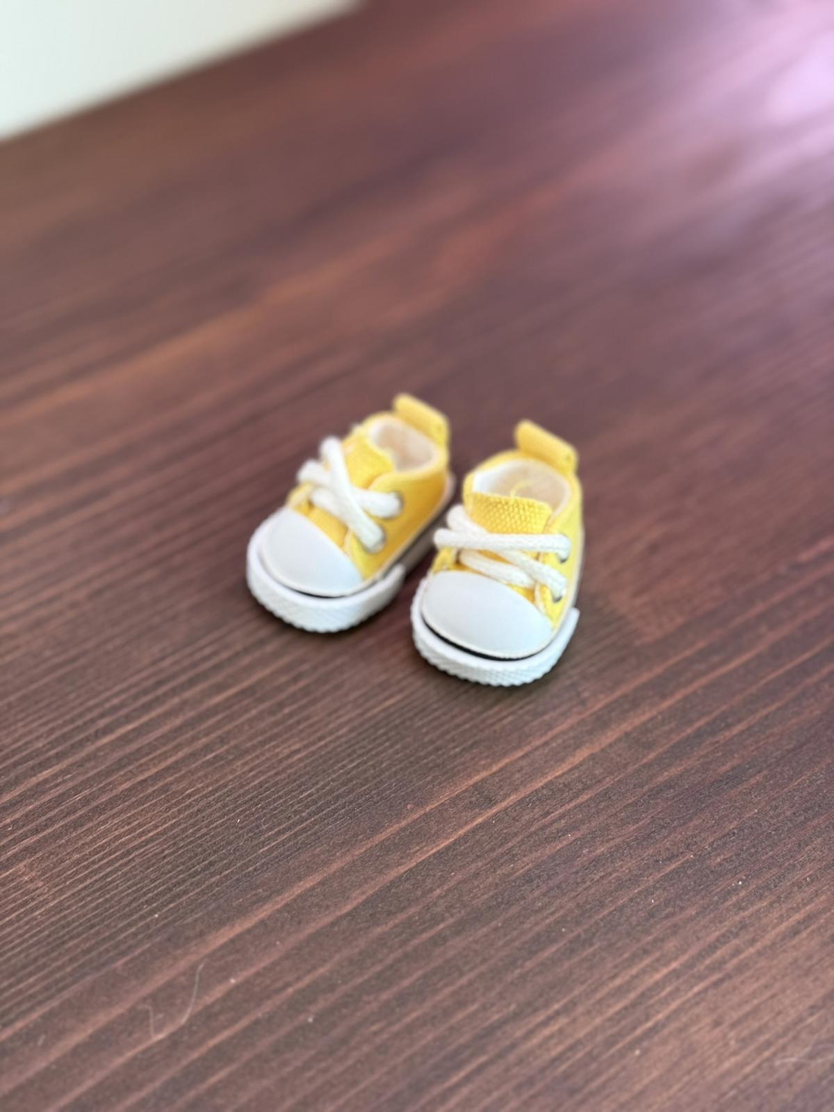 Labubu Mini Sneakers – Sunny Yellow Lace-Up Canvas (Doll Not Included)