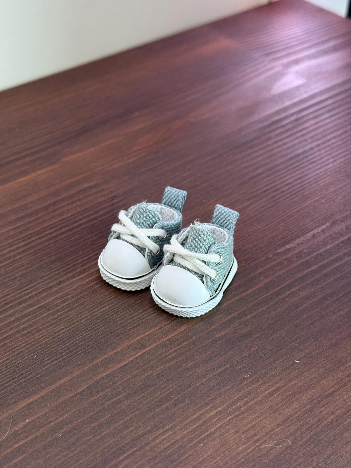 Labubu Mini Sneakers – Light Blue Jeans Lace-Up Canvas (Doll Not Included)
